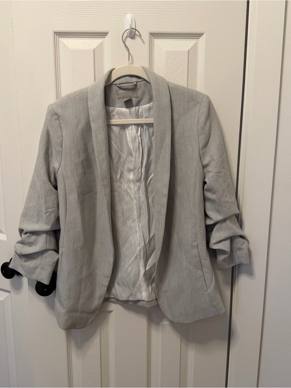 H&M Light Gray Gathered Sleeve Blazer